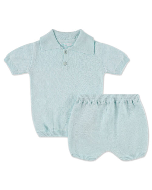 חולצה ומכנס צ'לסי